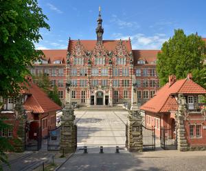 Politechnika Gdańska najchętniej wybieraną uczelnią przez maturzystów. Najnowszy ranking MEiN