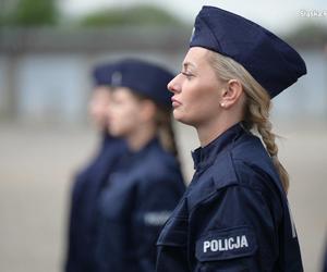 Uroczyste ślubowanie 69 nowych policjantów  w Oddziale Prewencji Policji w Katowicach