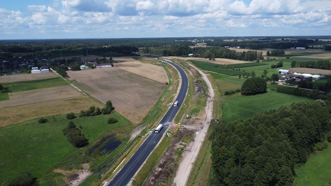 Trwa budowa najważniejszej obwodnicy w woj. podlaskim. Estakada nad Biebrzą robi wrażenie!