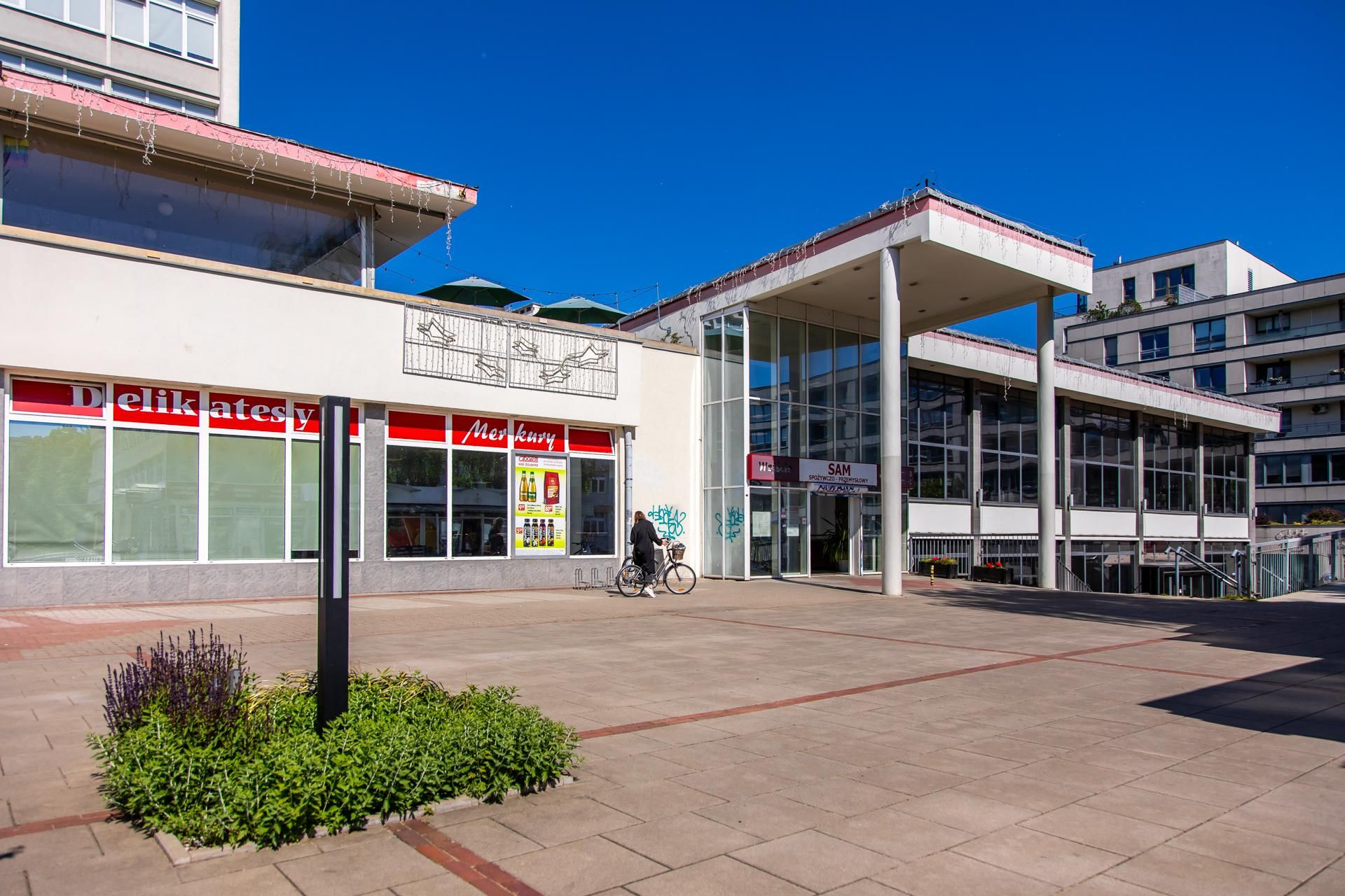 Dom Handlowy Merkury w Warszawie