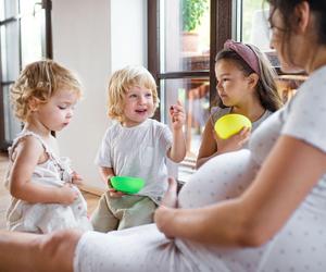 Będą zmiany w Kodeksie pracy? Świetna wiadomość dla konkretnej grupy rodziców