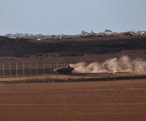 Izrael rozpoczął szturm na Gazę. Pas ognia nad miastem, w tle spór o los zakładników