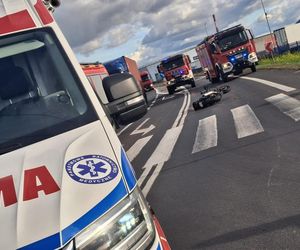 Ozorków. Śmiertelny wypadek. 55-letni motocyklista zginął w zderzeniu z osobówką [ZDJĘCIA]