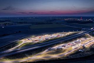 Jak oświetlać polskie ulice?