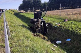 Honda dachowała, trzy osoby w szpitalu. Dramat na S7 pod Mławą!