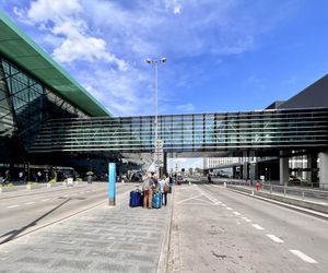 Koniec z wyjmowaniem elektroniki i płynów z bagażu! Duże zmiany na lotnisku Kraków-Balice