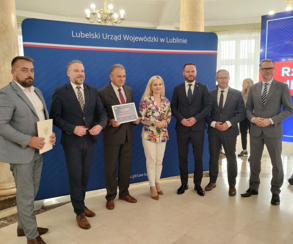 Podpisnie umów odbyło się w Lubelskim Urzędzie Wojewódzkim w Lublinie