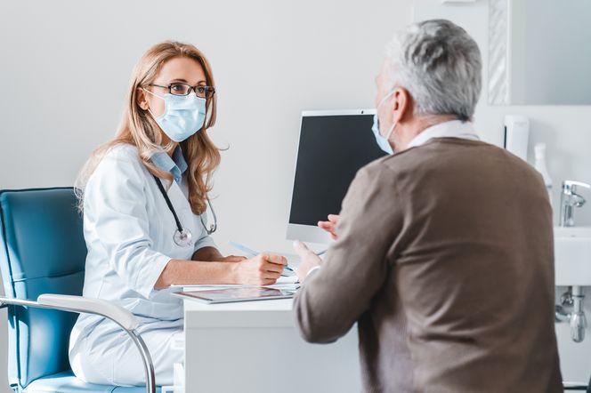Terapia elektrowstrząsami - skuteczność. Jakie są wskazania do jej stosowania?
