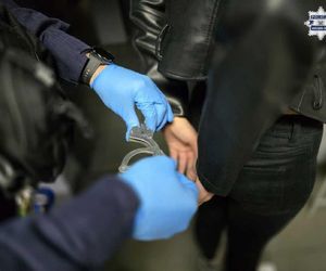 30-latka z Jastrzębia zatrzymana. Opiekowała się synem po zażyciu dopalaczy