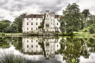 Pałac w Dobrocinie, woj. dolnośląskie