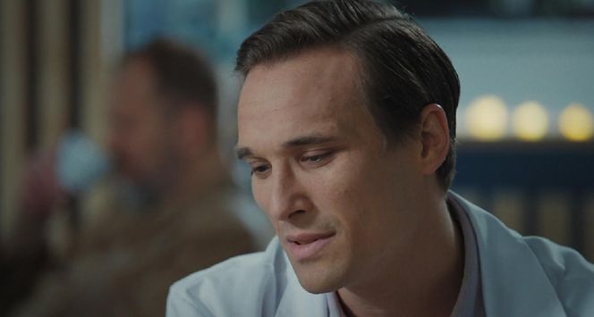 M jak miłość, odcinek 1887. Olek (Maurycy Popiel)