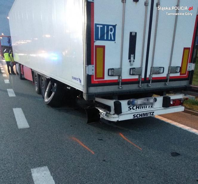 Wypadek na A1 w Wieszowej. Nie żyje 27-latek [ZDJĘCIA]