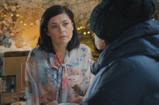 M jak miłość, odcinek 1868. Kinga (Katarzyna Cichopek), Marysia (Małgorzata Pieńkowska)