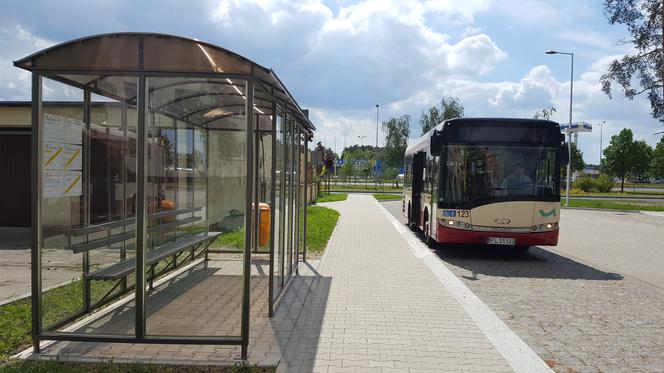 Autobusy miejskie zabiorą więcej pasażerów. Zmiany w limitach od poniedziałku
