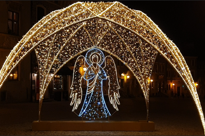 W Lublinie zrobiło się już świątecznie. Iluminacje rozświetliły ulice naszego miasta [WIDEO, AUDIO]