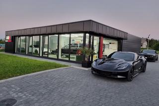 Otwarcie studia oklejania aut i detailingu w Dywitach