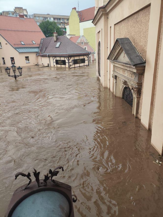 Zalany Klasztor Franciszkanów w Kłodzku