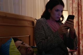 Pierwsza miłość, odcinek 3796  Kacper (Damian Kulec), Basia (Anna Jarosik)