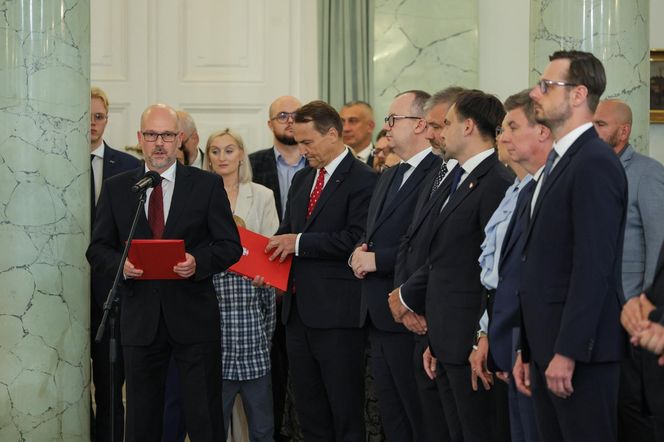 Zmiany w polskim rządzie. Prezydent powołał nowych ministrów