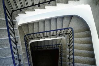Ten materiał w PRL-u był szalenie popularny. Dziś znów wraca do łask