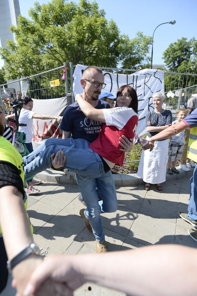 Protest niepełnosprawnych w sejmie zakończony