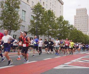 Uczestnicy Maratonu Warszawskiego 2025