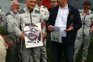 Odlot załogi Romualda Koperskiego na trasie Warszawa - Tokio - Warszawa 