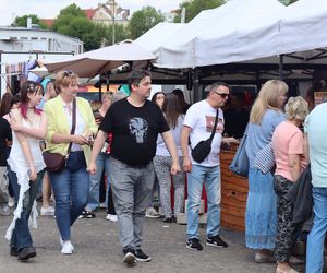 Tłumy na placu Zamkowym w Lublinie
