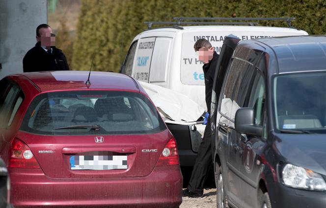 Skawiny samobójstwo rozszerzone matka wisielec dzieci
