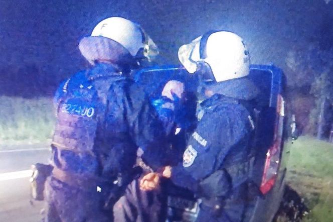 Policjanci zapobiegli ustawce na A1
