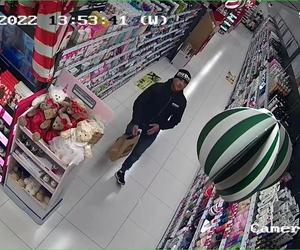 Liczne kradzieże w sklepach Rossmann w Żorach. Policja prosi o pomoc