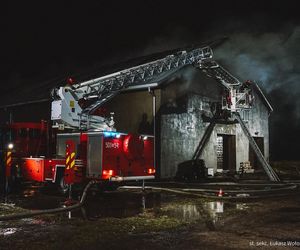 Pożar zakładu meblarskiego w Sadowie