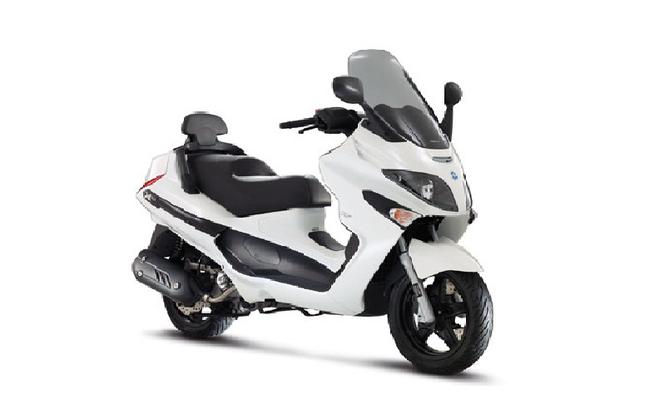 Piaggio X Evo 125 Sport, cena 20 500 zł, moc 15 KM przy 10000 obr./min.