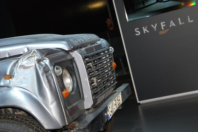 Land Rover Defender w filmie SkyFall