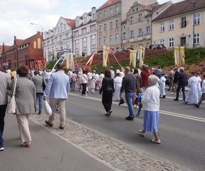 Boże Ciało 2025. Tysiące osób uczestniczyło w olsztyńskich procesjach