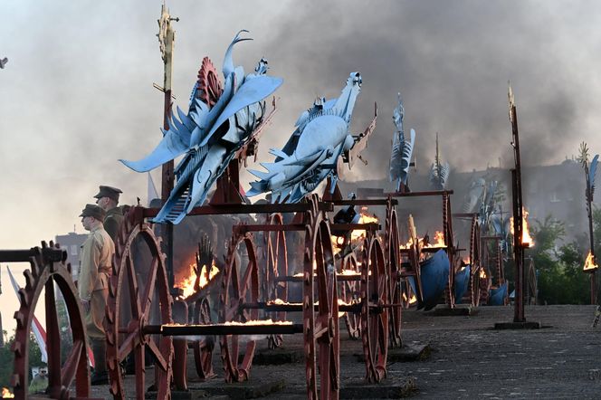 "Płonące Ptaki" Hasiora zapłonęły