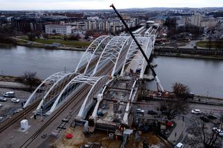 Trzeci most nad Wisłą prawie gotowy. Zbliża się koniec prac na gigantycznej inwestycji