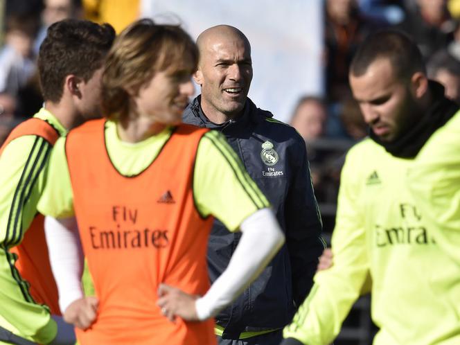 Zinedine Zidane - pierwszy trening w roli trenera Realu Madryt