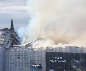 Nasze Notre Dame w ogniu! Runęła wieża! 400 lat dziedzictwa w płomieniach 