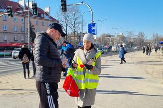 W walentynki policja przypomina, że kochać musimy się też na drodze