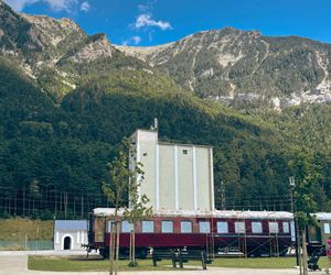  Canfranc Estación, Hiszpania. Dawny dworzec kolejowy zamienił się w luksusowy hotel