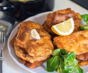 Soczyste kotlety z piersi kurczaka w majonezie z piekarnika