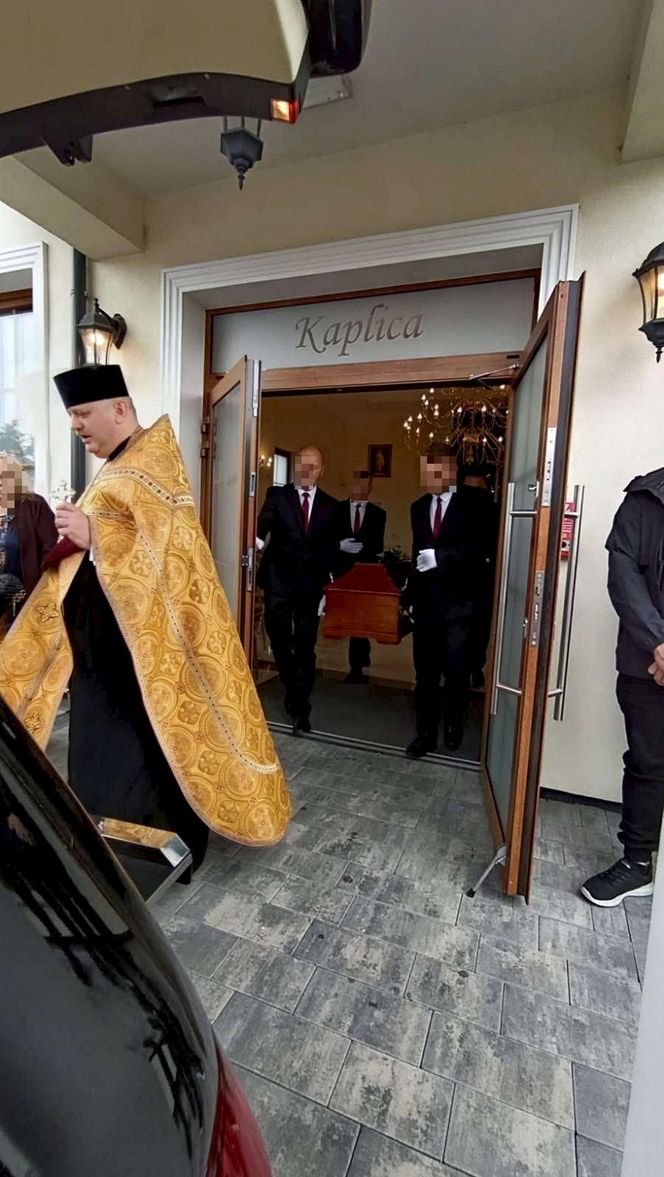 Pogrzeb pana Mikołaja z Siedlec. Do końca szukał rodziny dla 9-letniego syna. "Spełniłem swoje marzenie"