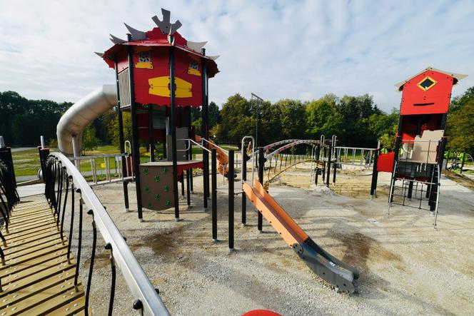 Wzgórze trzech wież ma być gotowe w połowie listopada