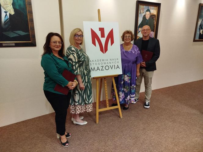 Akademia Nauk Stosowanych Mazovia prowadzi rekrutację uzupełniającą na nowy kierunek studiów – psychologię!