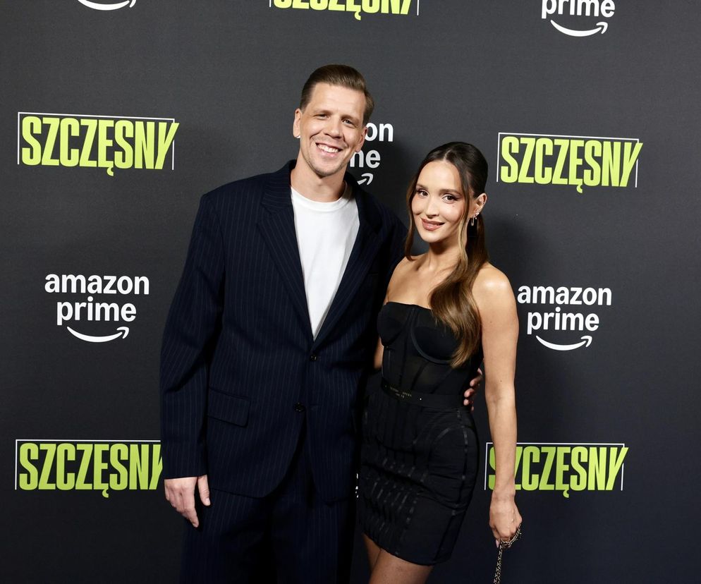 Wojciech Szczęsny ż żoną po premierze