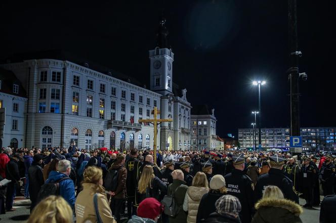 Centralna Droga Krzyżowa 2024 w Warszawie