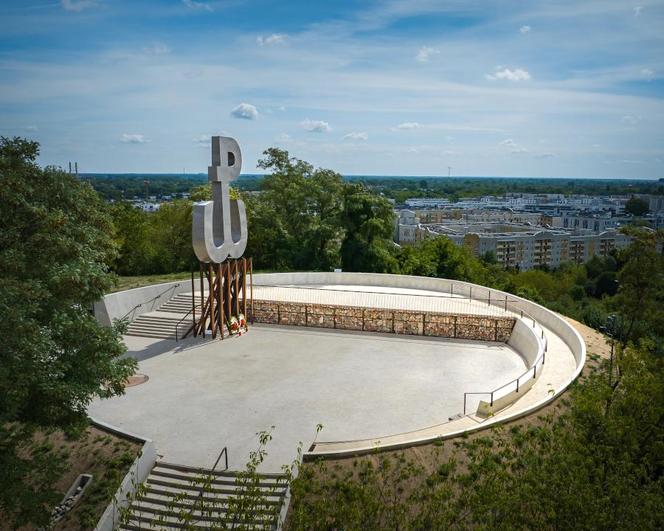 Modernizacja Parku Akcji „Burza” pod Kopcem Powstania Warszawskiego
