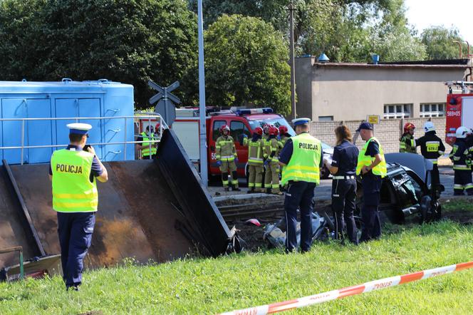 Wypadek w Pleszewie. Nie żyje jedna osoba [ZDJĘCIA]