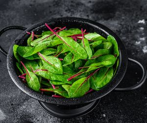 Oryginalna surówka z botwiny - pyszna i zdrowa!